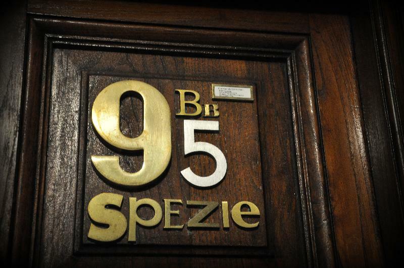 B&B 95 Spezie Рим Екстериор снимка
